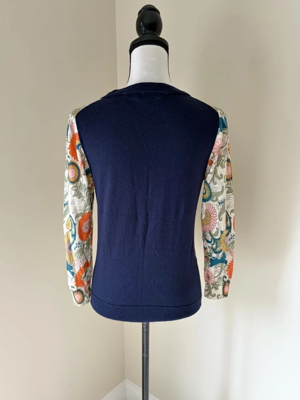 J.Crew 100% Merino Wool Floral Print Crewneck Sweater Top Size M